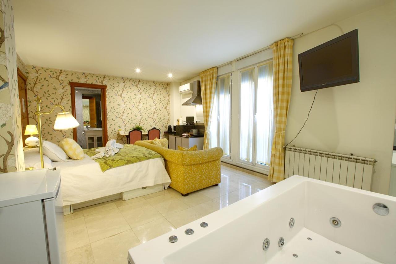 Apartamentos Chvictoria Куенка Екстериор снимка